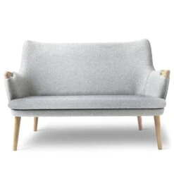 Carl Hansen - CH72 Sofa, Oak Oiled / Grey (Hallingdal 116)