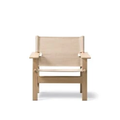 Fredericia - The Canvas Armchair, Canvas / Soaped Oak