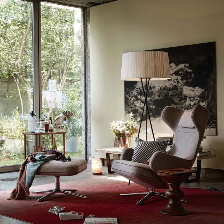 Vitra - Grand Repos Armchair, Cosy 2 Light Gray (01 Kieselgrau ), Polished Aluminum (felt Glides) - Image 3