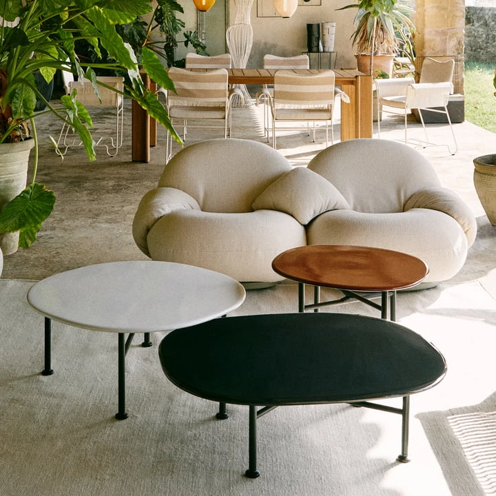 Gubi - Carmel Outdoor Lounge Table 60 X 60 Cm, Black Semi Matt / Pacific Blue - Image 2