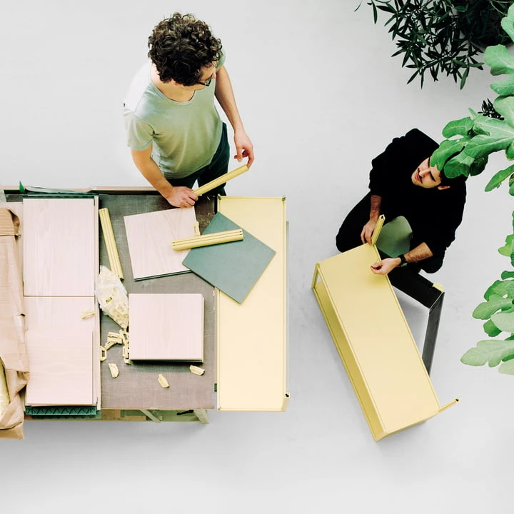 Hay - Hanging New Order Cupboard, Horizontal With Shelf, Light Grey With Ash Doors - Image 5