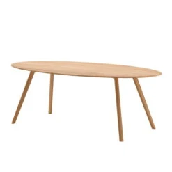 OUT Objekte Unserer Tage - Meyer Table Rounded Large 200 X 92 Cm, Oak Waxed