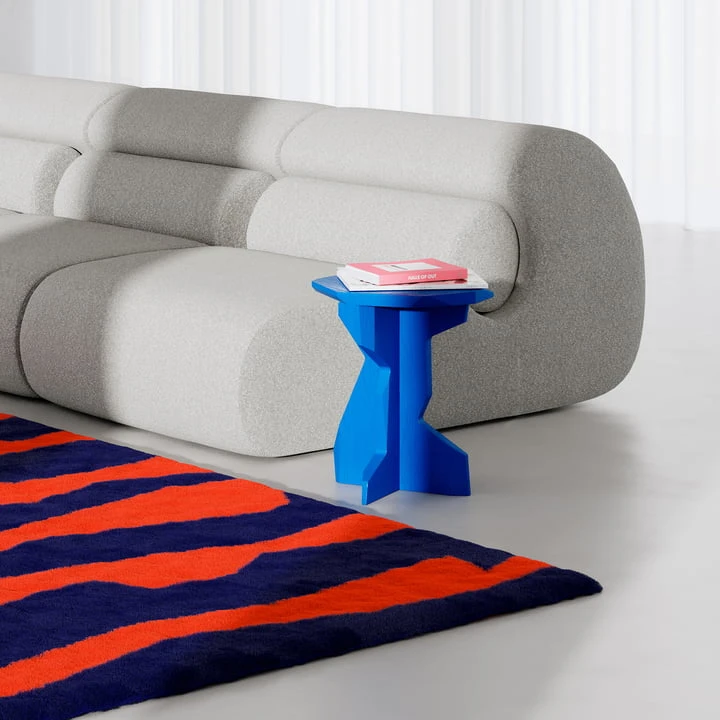 OUT Objekte Unserer Tage - Fels Stool, Solid Ash Lacquered, Apricot Pink - Image 4