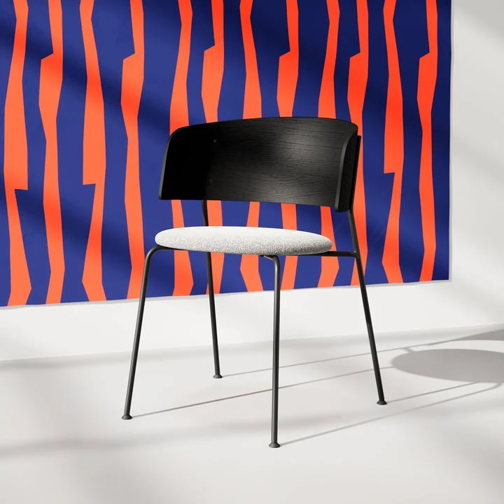 OUT Objekte Unserer Tage - Wagner Armchair, Black / Oak Matt Lacquered - Image 4