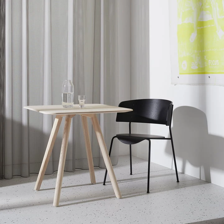 OUT Objekte Unserer Tage - Wagner Armchair, Black / Oak Matt Lacquered - Image 7