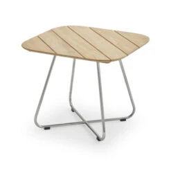 Fritz Hansen - Skagerak Lilium Lounge Table 60 X 60 Cm, Teak / Stainless Steel