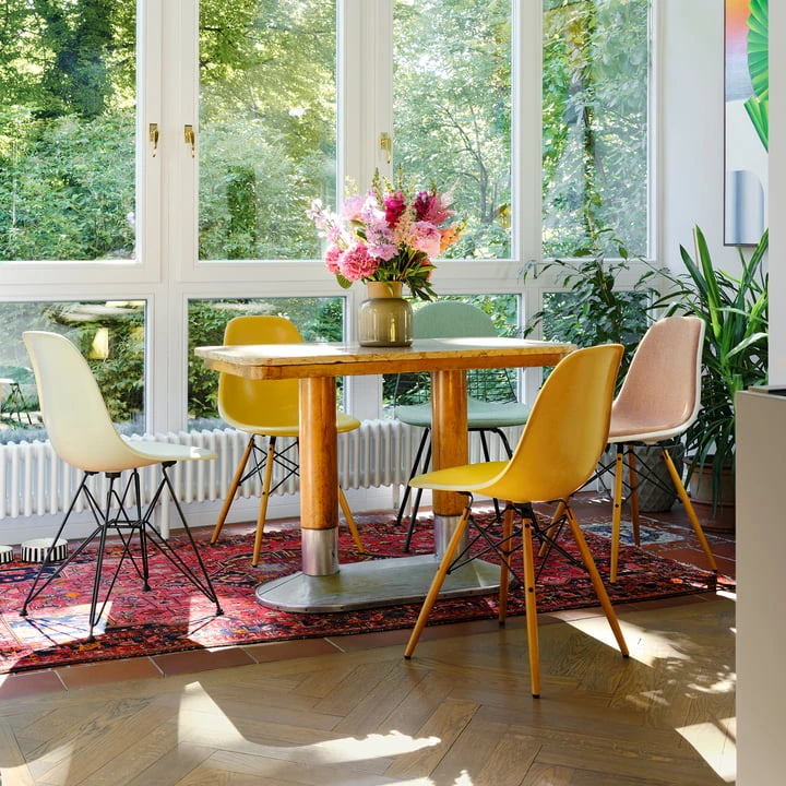 Vitra - Wire Chair DKR-2 (new Height), Premium F Leather / Black, Basic Dark (felt Glides) - Image 9