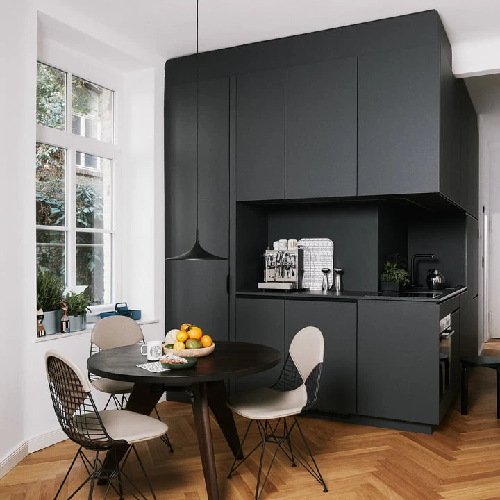 Vitra - Wire Chair DKR-2 (new Height), Premium F Leather / Black, Basic Dark (felt Glides) - Image 14