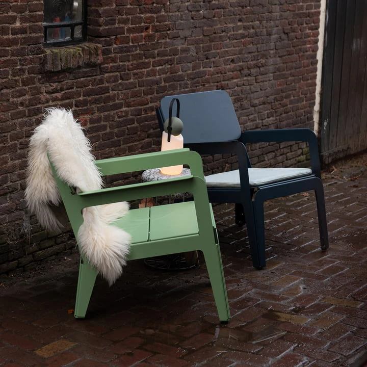 Weltevree - Bended Lounger Outdoor -lounger Chair, Pale Green (RAL 6021) - Image 4