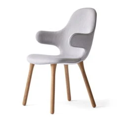 &Tradition & Tradition - Catch JH1 Chair, Oak / Light Grey (Remix 123)