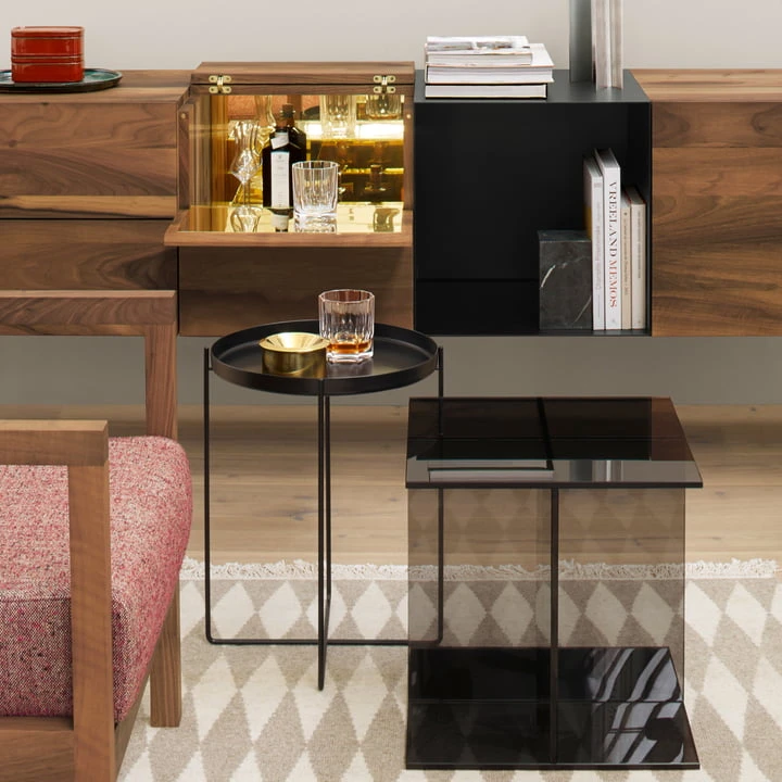 E15 - CM05 Habibi Side Table H 47cm Ø 37cm, Jet Black - Image 7